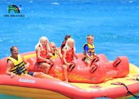 Pvc-Stuk speelgoed van het de Vissersboten Gele/Rode Towable UFO van de Geteerd zeildoek het Opblaasbare Vlieg voor Strandsporten