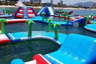 De volwassen het Drijven Slag van Spelaqua fun inflatable water parks - omhoog de Cursus van de Waterhindernis